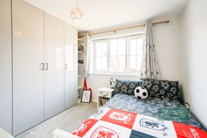 Photo 33- click for photo gallery